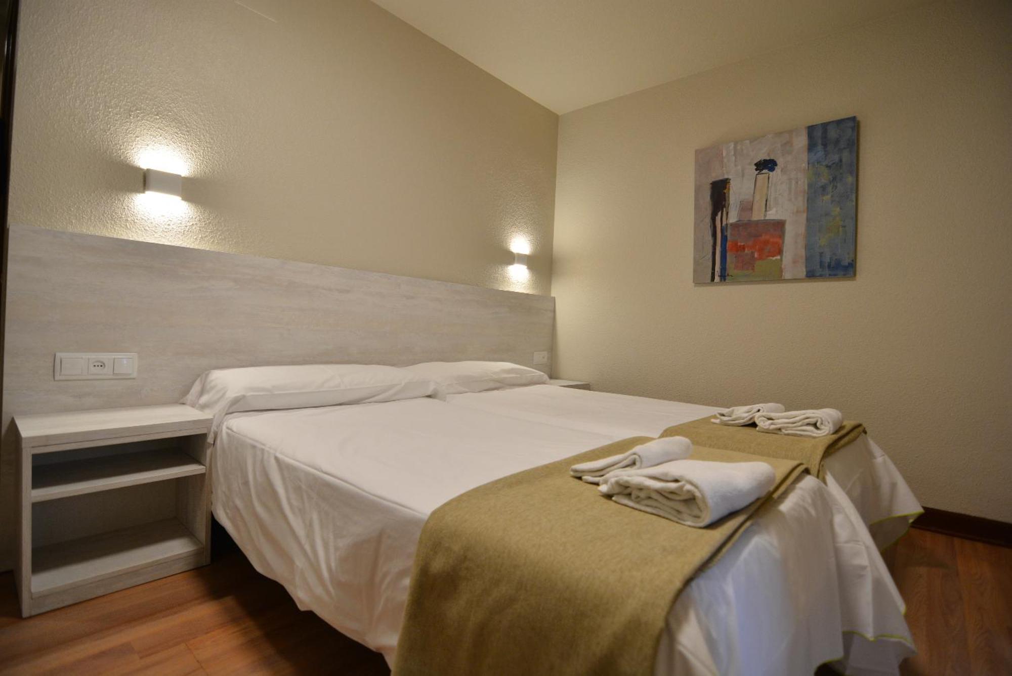 Hotel&Bar Ducay โอลีเต ภายนอก รูปภาพ