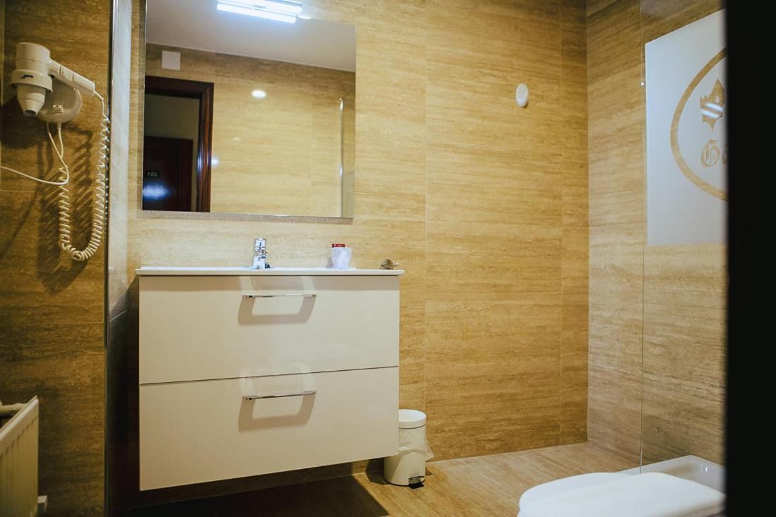 Hotel&Bar Ducay โอลีเต ห้อง รูปภาพ